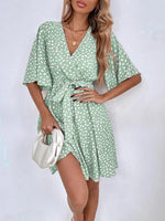 LIGHT GREEN