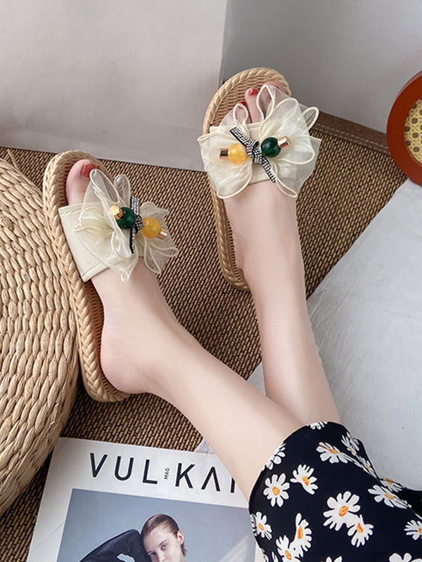 1540830