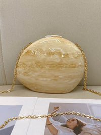 1643490