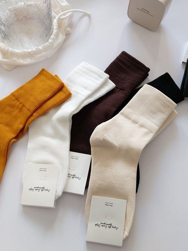 896762