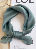 BLUE GREEN