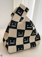 BEIGE BLACK