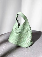 LIGHT GREEN