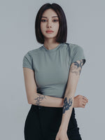 GREEN