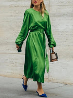 GREEN