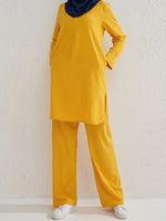 YELLOW